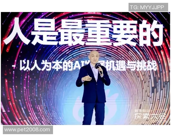 代怀博：探索未来科技与人类生活的深度融合与影响