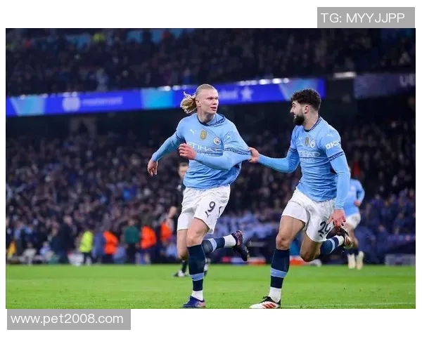 哈兰德与姆巴佩欧冠巅峰对决引发全球关注新一代足球传奇之战